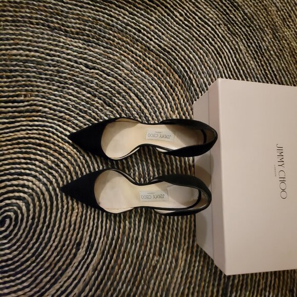 Shoes - Picture 2 of 6